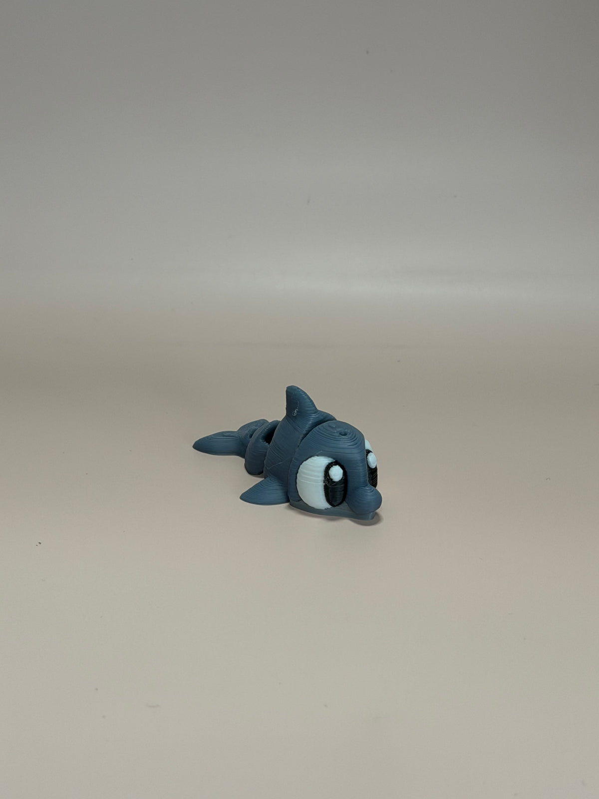 Friendly Dolphin – Articulated 3D-Printed Collectible